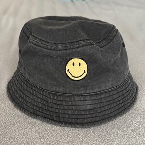 American Eagle Outfitters Black Bucket Hat with Smiley